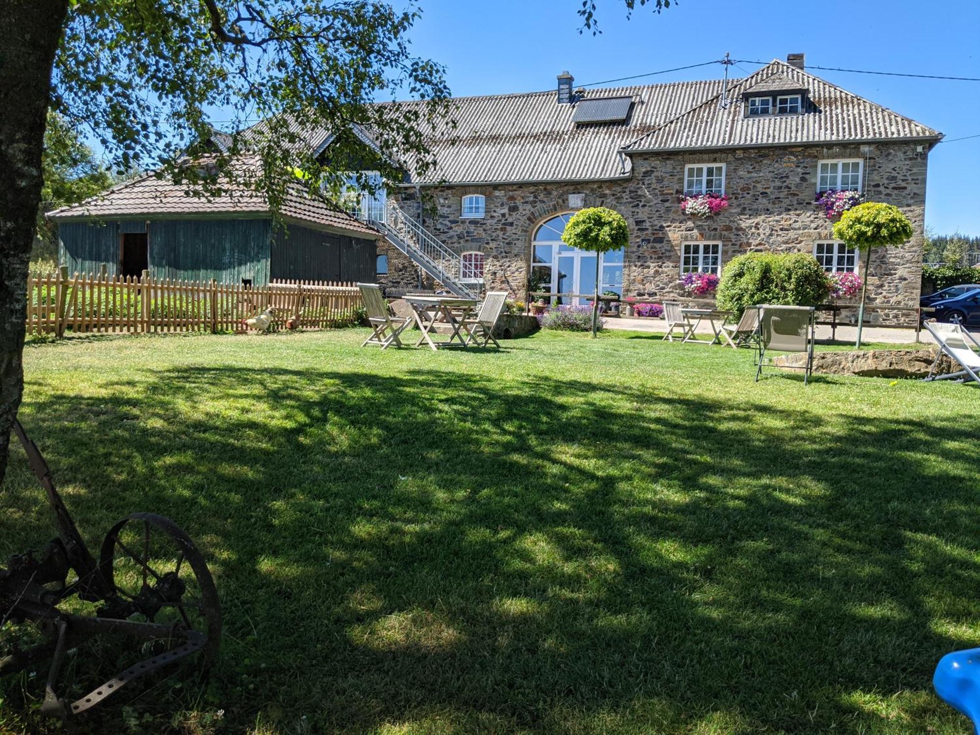 Victorhof Landurlaub Deine Auszeit Im Gruenen, Umgeben Von Wald & Wiesen Monschau Quarto foto